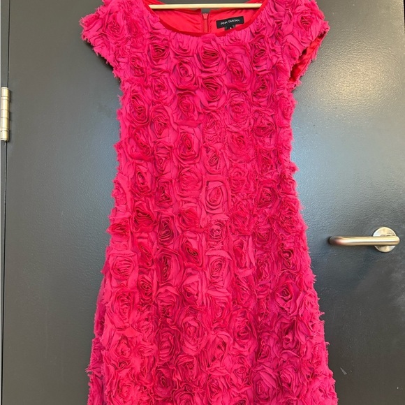 Pink Tartan elevates 3D Rosette Dress - size 6 in very very good cond Vivid! - Picture 3 of 13